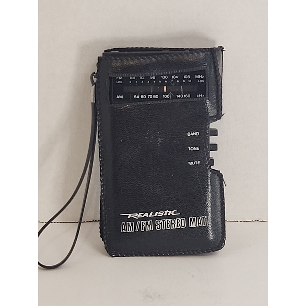 Vintage Radio Shack Realistic AM/FM Portable Pocket Radio Model  Black W/ Cover